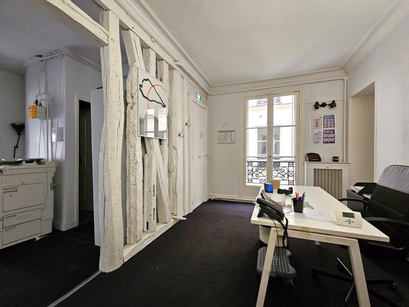 Bureau - 186 m² - 4 pièces