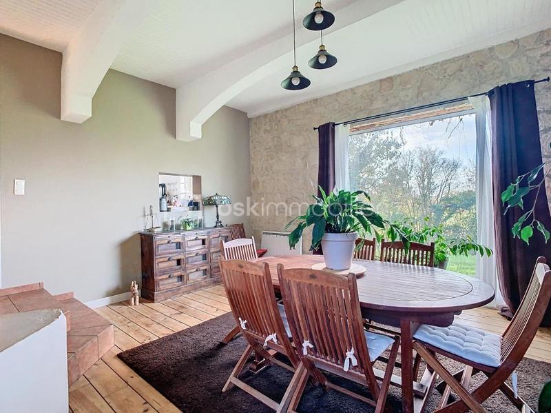 Maison - 172 m² - 6 pièces