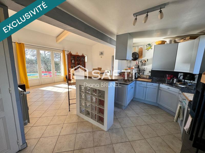 Maison - 170 m² - 5 pièces