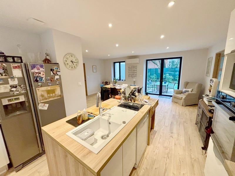 Villa - 140 m² - 4 pièces