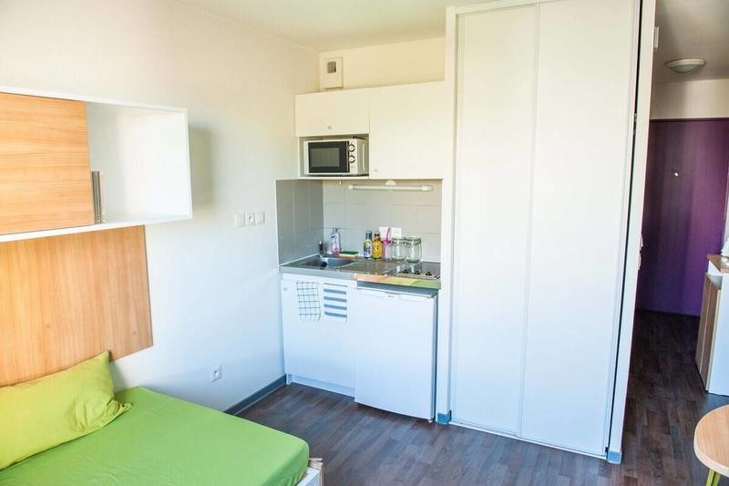 Studio - 16 m² - 1 pièce