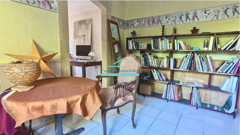 Mas - 170 m² - 5 pièces