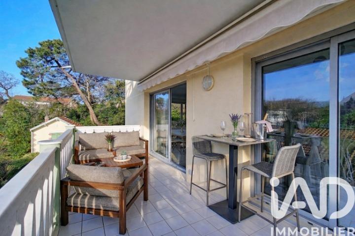 Appartement - 79 m² - 3 pièces