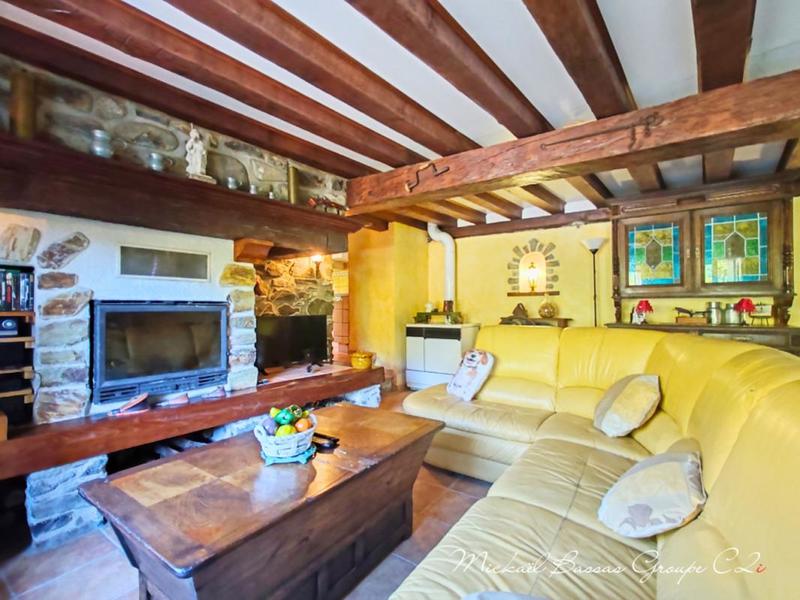 Maison - 102 m² - 4 pièces