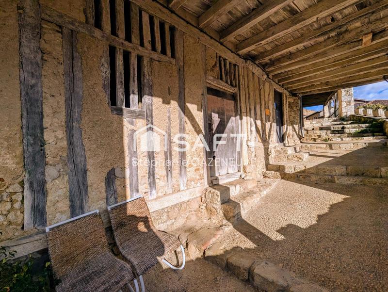 Maison - 200 m² - 6 pièces