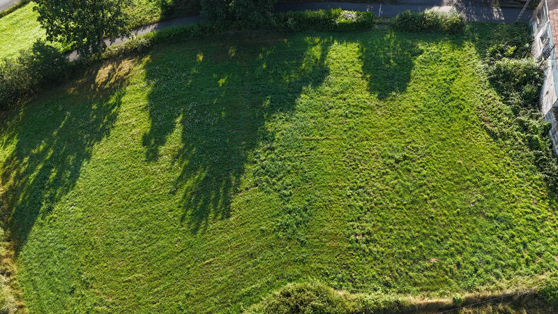 Terrain constructible - 1 640 m²