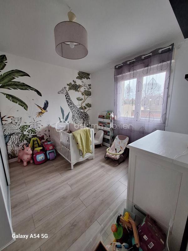 Maison traditionnelle - 100 m² - 5 pièces