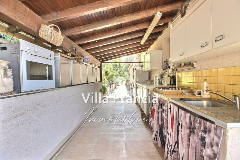 Maison - 211 m² - 5 pièces