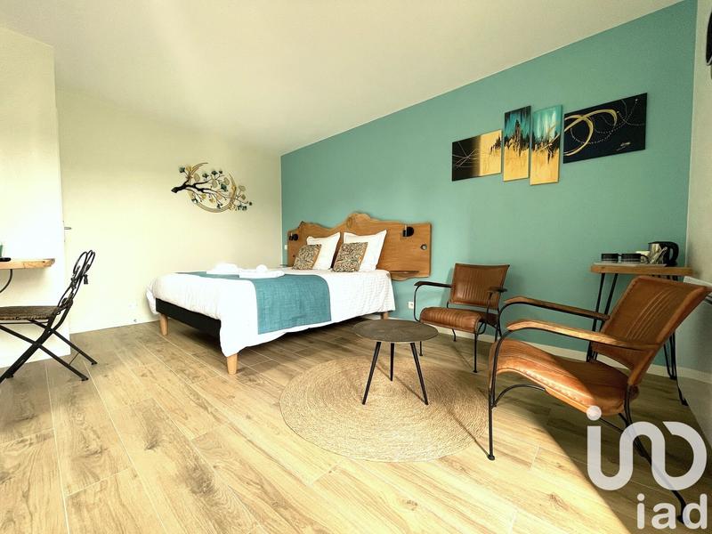 Maison - 387 m² - 15 pièces