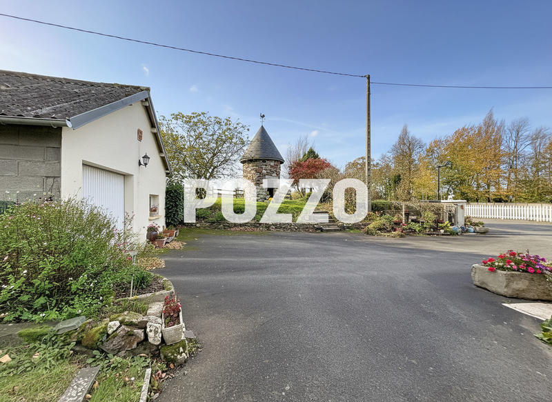 Maison - 180 m² - 9 pièces