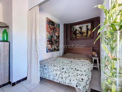 Studio - 33 m² - 1 pièce