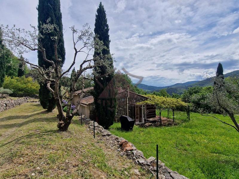 Maison en pierre - 123 m² - 6 pièces