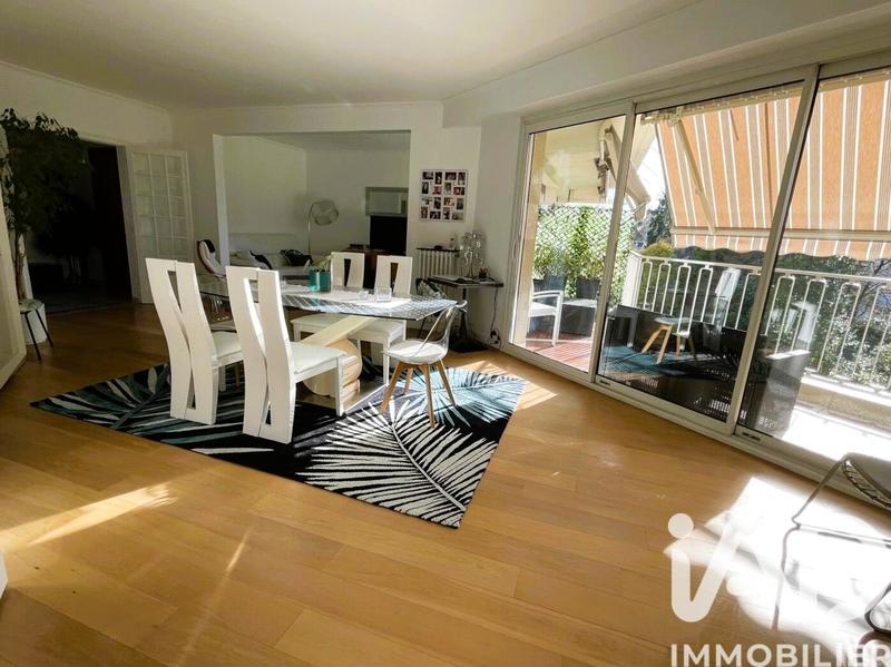 Appartement - 147 m² - 7 pièces