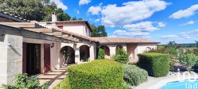 Maison - 161 m² - 4 pièces