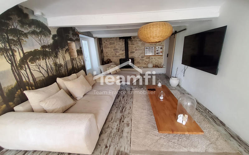 Mas - 176 m² - 7 pièces