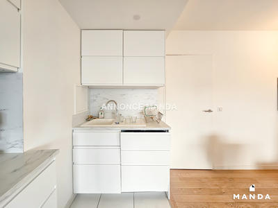 Chambre - 9 m² - 4 pièces