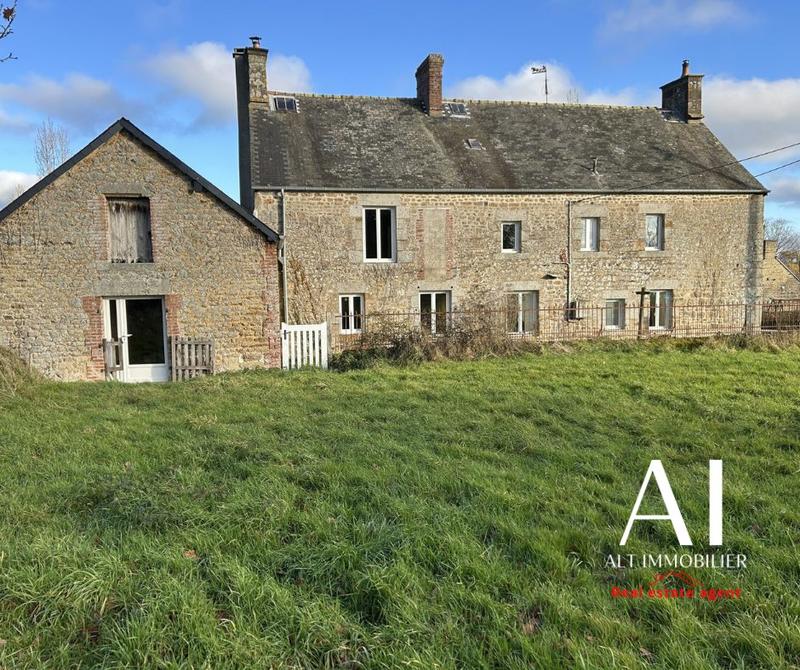 Maison ancienne - 224 m² - 10 pièces