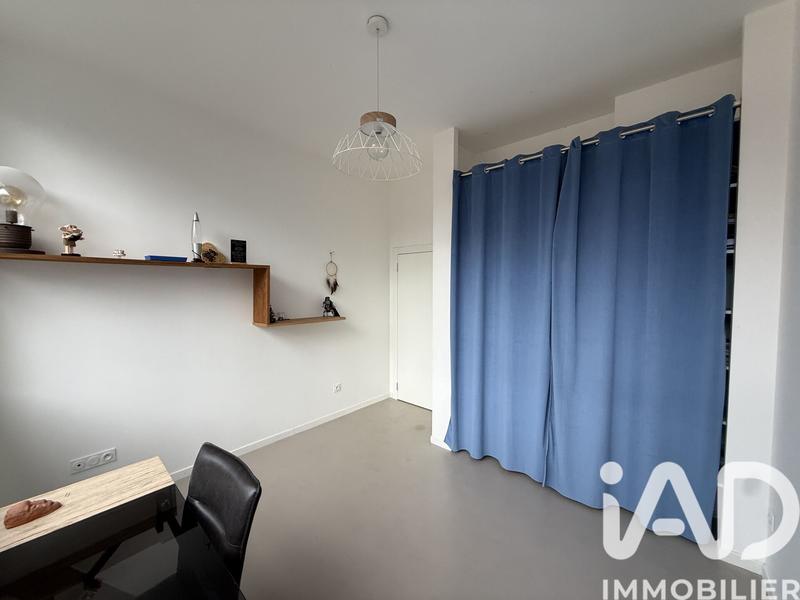 Loft - 95 m² - 4 pièces