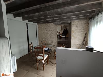 Maison - 276 m² - 9 pièces