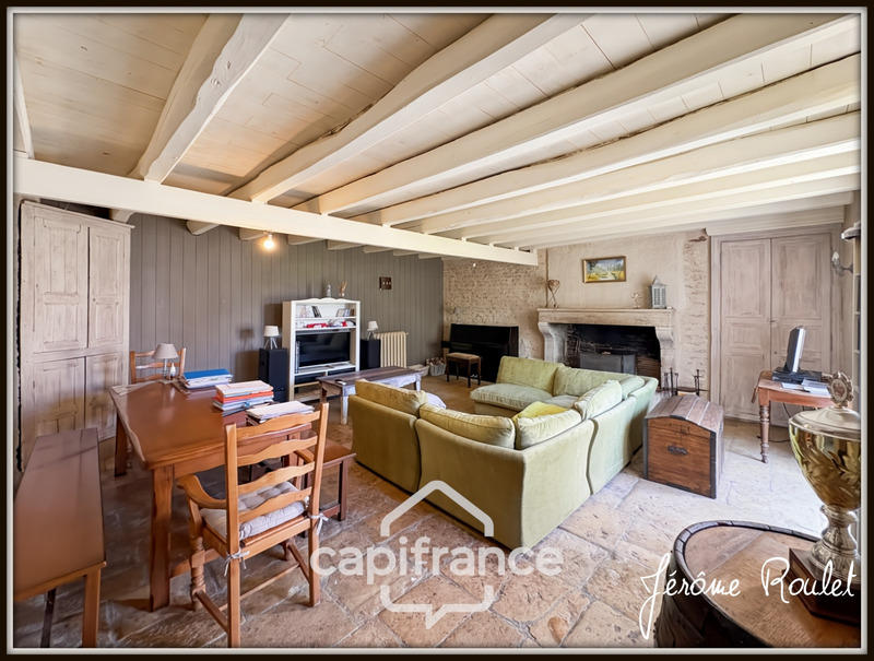 Maison en pierre - 181 m² - 6 pièces