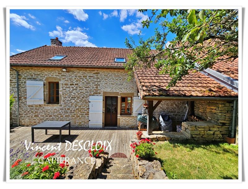 Maison de village - 115 m² - 4 pièces