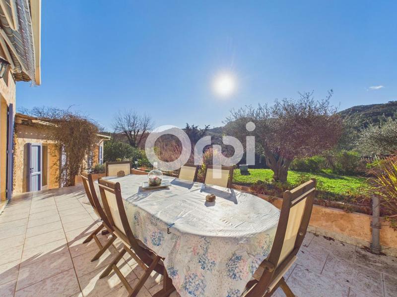 Villa - 148 m² - 5 pièces