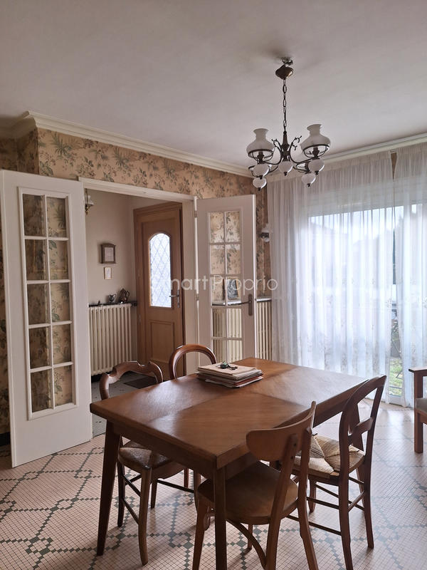 Maison - 85 m² - 5 pièces