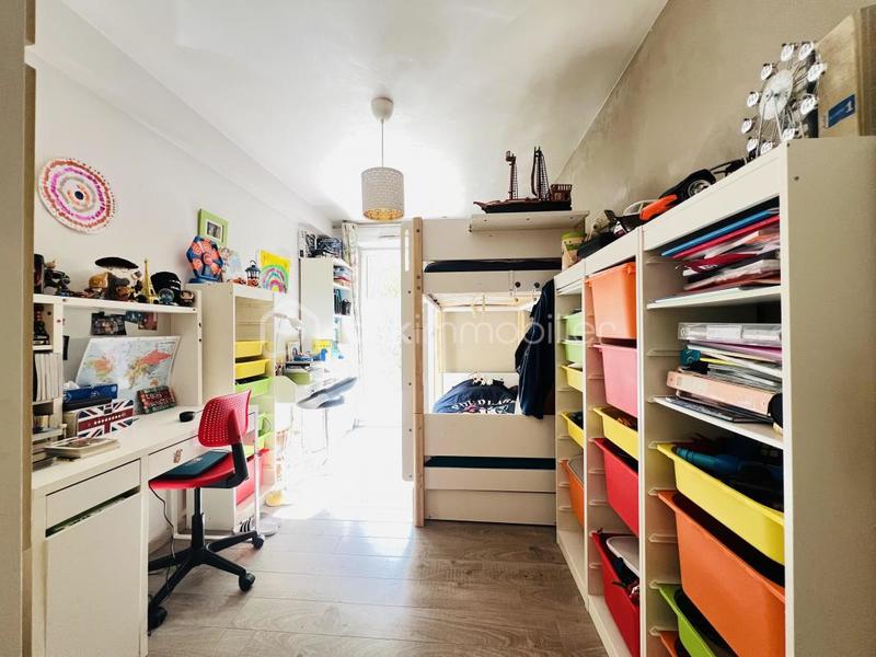 Appartement - 85 m² - 4 pièces