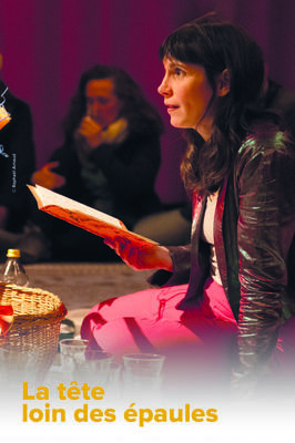 La tête loin des épaules