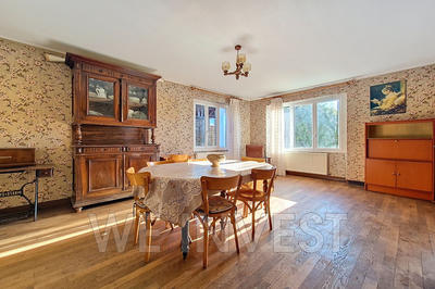 Maison - 148 m² - 7 pièces