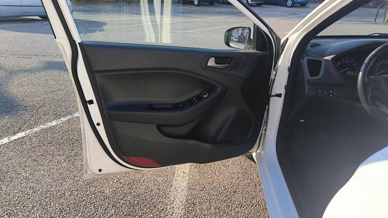 Hyundai i20 1.0 t-GDi 100 Edition Navi - Entretien constructeur