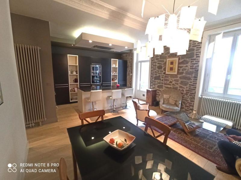 Immeuble - 200 m² - 10 pièces