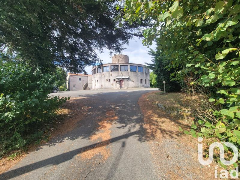 Maison - 450 m² - 10 pièces