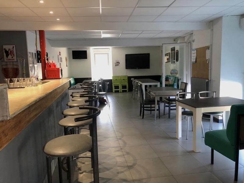 Maison en pierre - 290 m² - 5 pièces