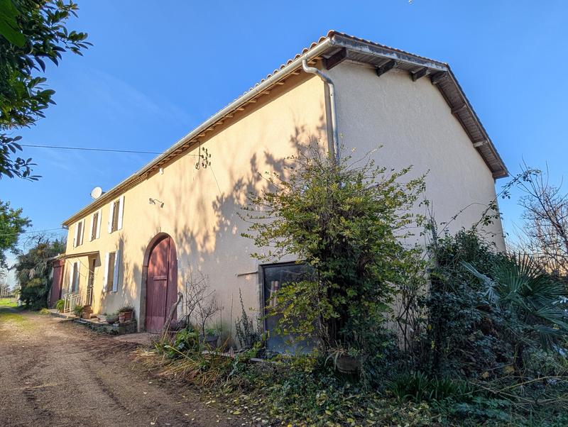 Maison en pierre - 268 m² - 7 pièces