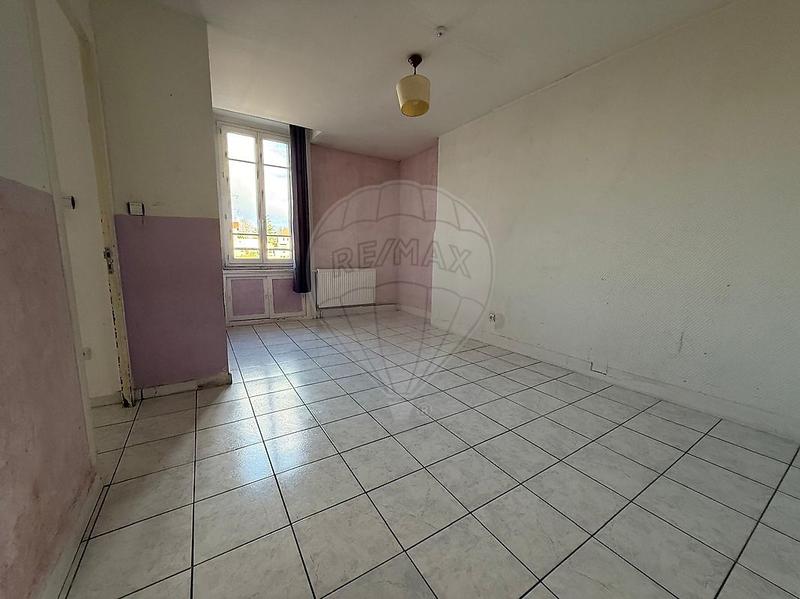 Appartement - 94 m² - 5 pièces
