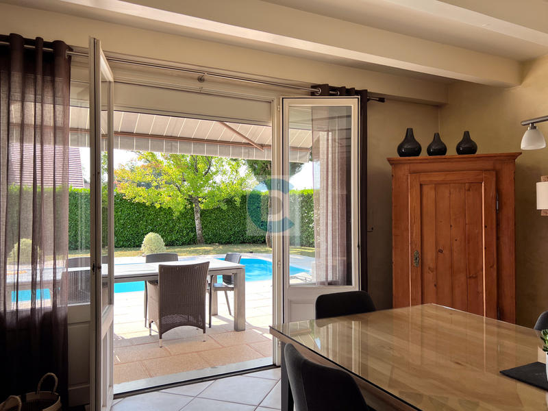 Maison - 137 m² - 5 pièces