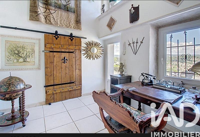 Maison - 143 m² - 5 pièces