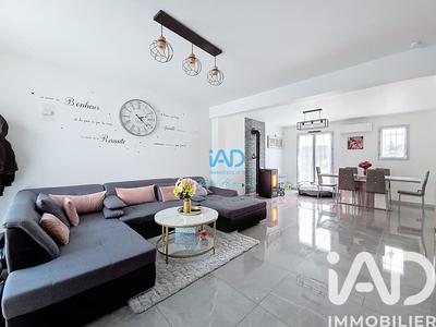 Maison - 91 m² - 5 pièces