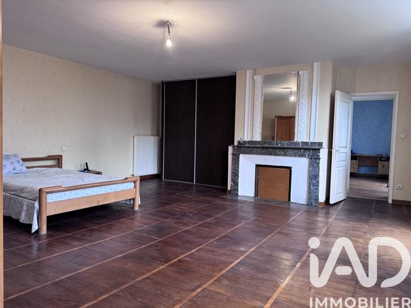 Maison - 283 m² - 7 pièces