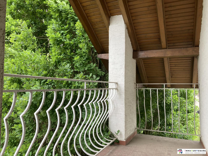 Loft - 69 m² - 2 pièces