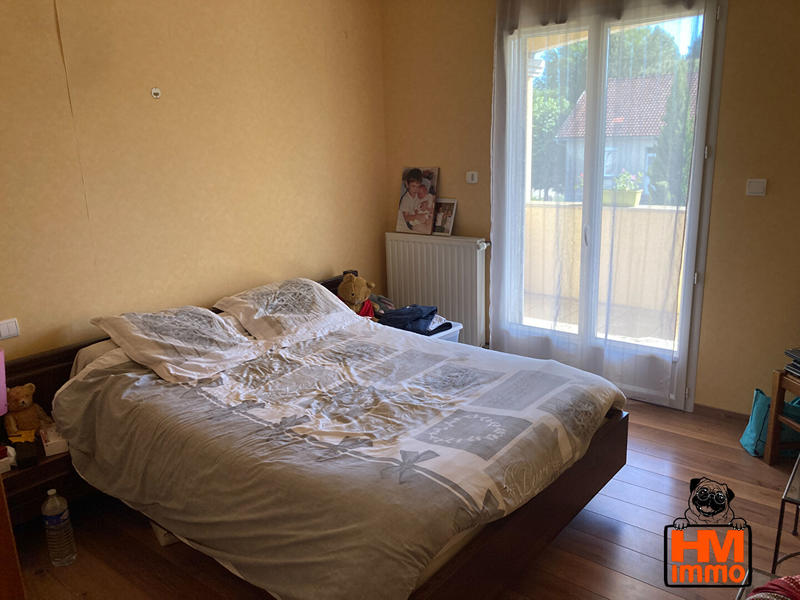 Maison - 207 m² - 7 pièces