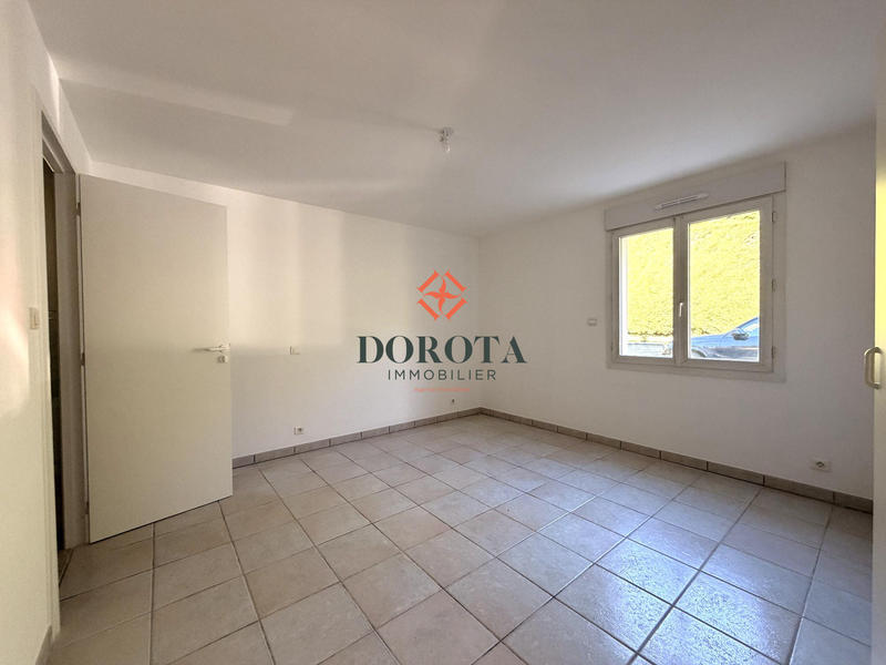 Maison traditionnelle - 162 m² - 5 pièces