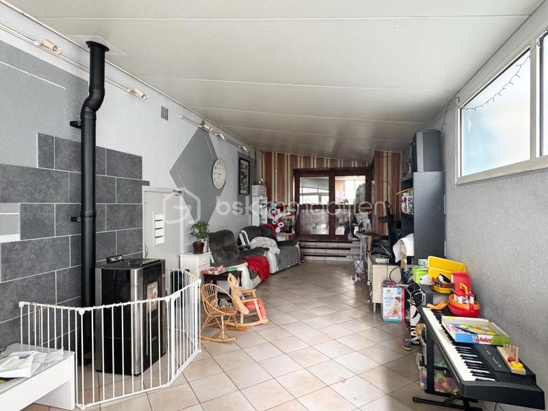 Maison - 196 m² - 8 pièces