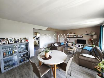 Appartement - 95 m² - 4 pièces