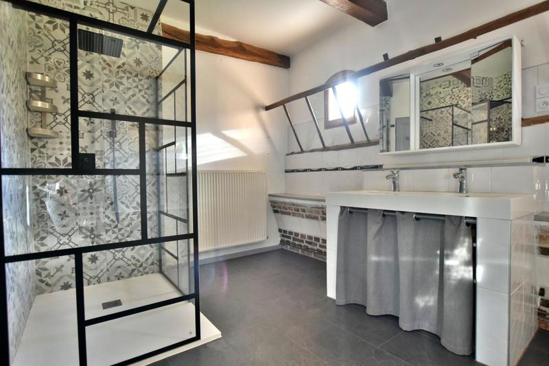 Maison - 178 m² - 5 pièces