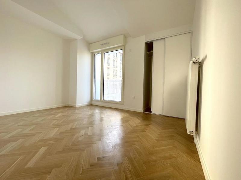 Appartement - 119 m² - 5 pièces