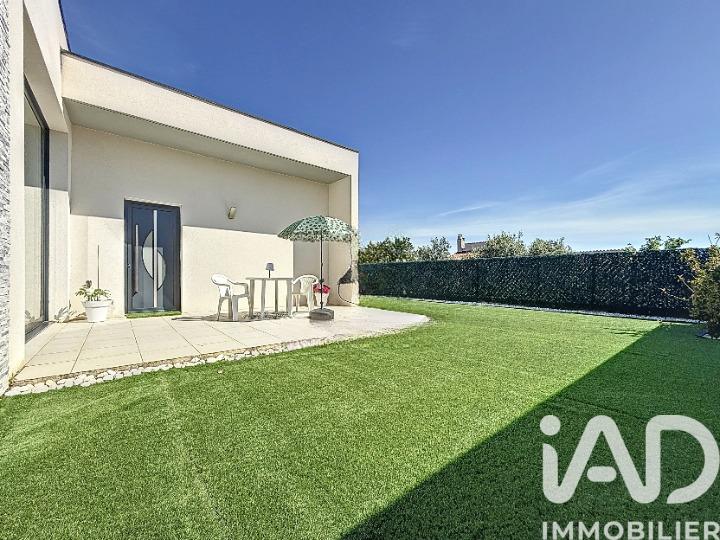 Maison - 259 m² - 5 pièces