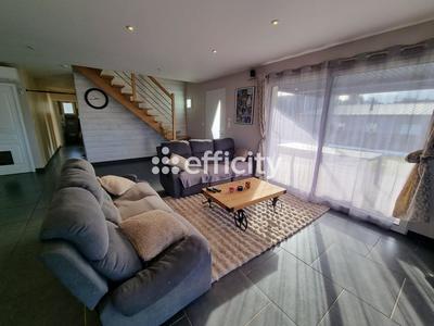 Maison - 138 m² - 6 pièces