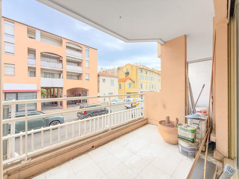 Appartement - 60 m² - 2 pièces